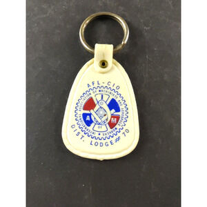 AFL CIO Dist. Lodge #70 Machinist Aerospace Keychain Shite Plastic